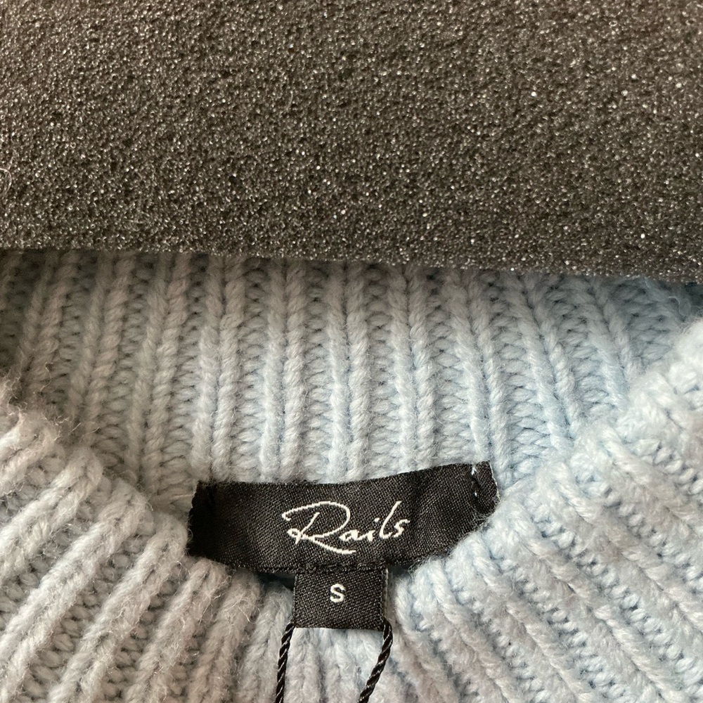 RAILS ADDY CONTRAST DIAMOND SKY BLUE KNIT SWEATER SIZE SMALL - Picture 9 of 15
